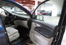 2016 Honda Pilot - Thumbnail 19