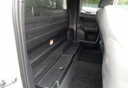 2020 Toyota Tacoma 2WD - Thumbnail 6