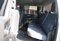 2019 Chevrolet Silverado 1500 - Thumbnail 28