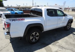 2020 Toyota Tacoma 4WD - Thumbnail 8