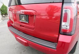 2015 GMC Yukon - Thumbnail 17