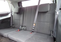 2015 GMC Yukon - Thumbnail 29