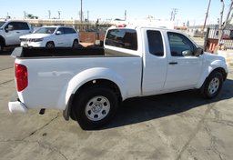 2021 Nissan Frontier - Thumbnail 6