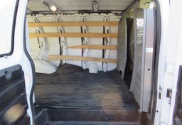 2016 GMC Savana Cargo Van - Thumbnail 24