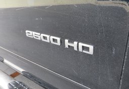 2016 Chevrolet Silverado 2500HD - Thumbnail 22