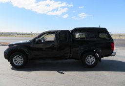 2017 Nissan Frontier - Thumbnail 9