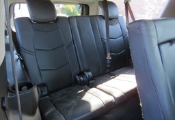 2016 Cadillac Escalade ESV - Thumbnail 34