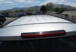 2018 Chevrolet Suburban - Thumbnail 16