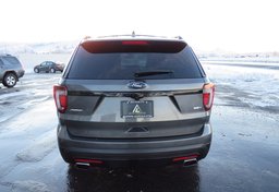 2016 Ford Explorer - Thumbnail 11