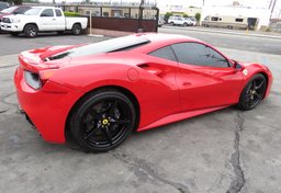 2016 Ferrari 488 GTB - Thumbnail 9