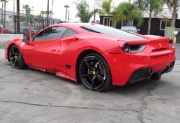 2016 Ferrari 488 GTB - Thumbnail 8