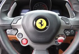 2016 Ferrari 488 GTB - Thumbnail 25