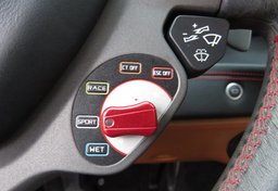 2016 Ferrari 488 GTB - Thumbnail 26