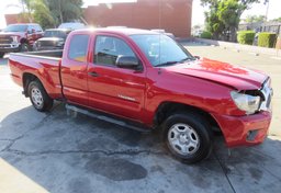 2015 Toyota Tacoma - Thumbnail 1