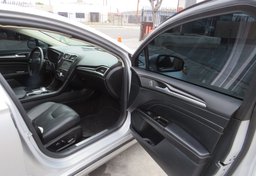 2019 Ford Fusion - Thumbnail 21