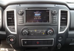 2019 Nissan Titan - Thumbnail 34