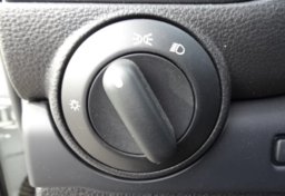 2019 Nissan Titan - Thumbnail 35