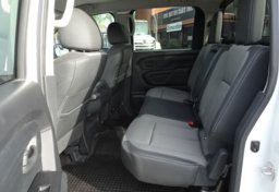 2019 Nissan Titan - Thumbnail 28