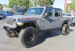 2021 Jeep Gladiator - Thumbnail 2