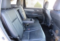 2014 Toyota Highlander - Thumbnail 26