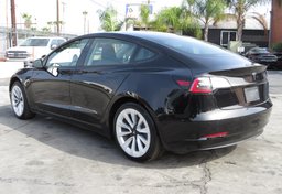 2021 Tesla Model 3 - Thumbnail 8