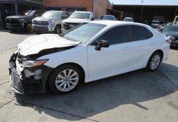 2018 Toyota Camry - Thumbnail 1