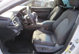 2018 Toyota Camry - Thumbnail 22