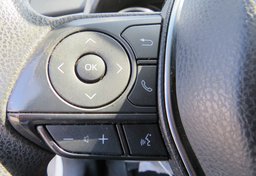 2018 Toyota Camry - Thumbnail 32