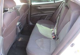 2018 Toyota Camry - Thumbnail 26