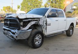 2016 Ram 2500 - Thumbnail 4