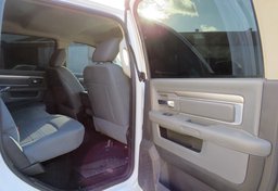 2016 Ram 2500 - Thumbnail 25