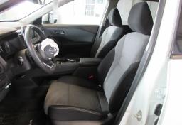 2021 Nissan Rogue - Thumbnail 24