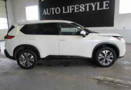 2021 Nissan Rogue - Thumbnail 9