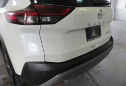 2021 Nissan Rogue - Thumbnail 17