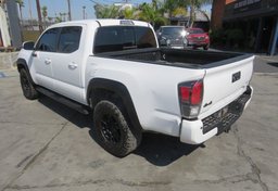 2021 Toyota Tacoma 4WD - Thumbnail 6