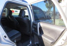 2019 Toyota 4Runner - Thumbnail 24