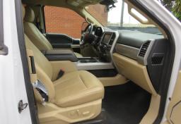 2020 Ford F-250 Super Duty - Thumbnail 31