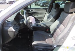 2019 Honda Accord Sedan - Thumbnail 24