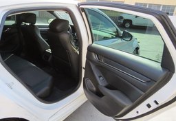 2019 Honda Accord Sedan - Thumbnail 27