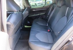 2019 Toyota Camry - Thumbnail 24