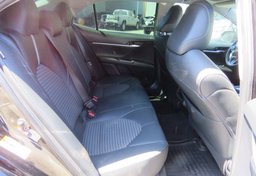 2019 Toyota Camry - Thumbnail 25