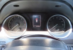 2019 Toyota Camry - Thumbnail 28