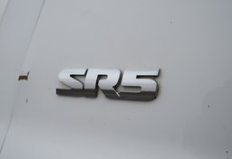 2014 Toyota Tundra 4WD Truck - Thumbnail 21