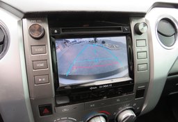 2014 Toyota Tundra 4WD Truck - Thumbnail 35