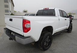 2014 Toyota Tundra 4WD Truck - Thumbnail 5
