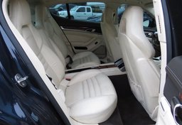 2013 Porsche Panamera - Thumbnail 28