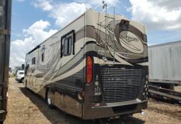 2011 Freightliner XCM Chassis - Thumbnail 4