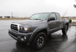 2009 Toyota Tacoma - Thumbnail 2
