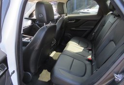 2018 Jaguar F-PACE - Thumbnail 29