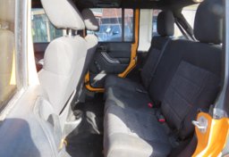 2012 Jeep Wrangler Unlimited - Thumbnail 28